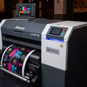 Аренда Плоттер сольвентный Mimaki CJV150 160 в ресторане «Магеллан» — ART SPACE