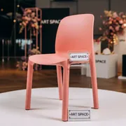 Аренда Стул детский Маммут розовый пластиковый PN в казино «Сочи» — ART SPACE