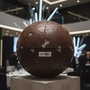 Аренда Шоколадная бомба в гранд-отеле «Жемчужина» — ART SPACE
