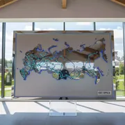 Аренда Игровой декоративный элемент Карта России средняя с подсветкой городов в этно-парке «Моя Россия» — ART SPACE