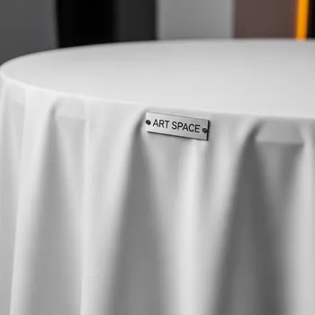 Аренда Скатерть стрейч текстиль с юбкой белая в отеле Radisson Lazurnaya — ART SPACE