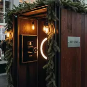 Аренда Видеобудка признаний новогодняя в комплексе «Дагомыс» — ART SPACE