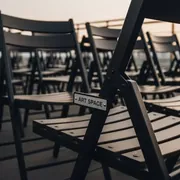 Аренда Стулья складные в Новороссийске — ART SPACE