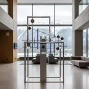 Аренда Машина Голдберга в Golden Tulip Rosa Khutor — ART SPACE