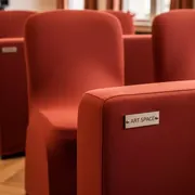 Аренда Чехол 46 красный кирпич в ресторане «Sanremo» — ART SPACE