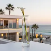 Аренда Ваза для цветов стеклянная Цилиндр D 107 мм H 350 мм в пляжном комплексе VinoGrad — ART SPACE