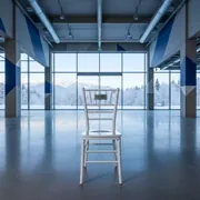 Аренда Стул Chiavari белый в ресторане «Voda» — ART SPACE