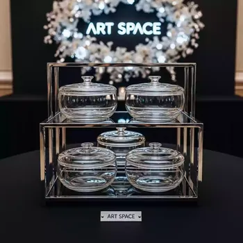 Аренда Этажерка с 4 салатниками и крышками диаметр 14 см 48х30 см в Cosmos Sochi Hotel — ART SPACE
