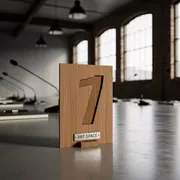 Аренда Цифры деревянные для столов в лофте «Студия 21» — ART SPACE