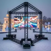 Аренда Экран 6х4 м в усадьбе Голицына — ART SPACE