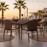 Аренда Стул LIO CH st коричневый бежевый в пляжном клубе Del Mar — ART SPACE