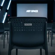 Аренда Стул пластиковый антрацит Riva Bistrot в МФК «Горный» — ART SPACE