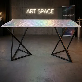 Аренда фуршетного стола Triangle Loft в Сочи