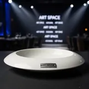Аренда Обеденная тарелка Лилинг в ресторане «Высота 5642» — ART SPACE