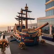 Аренда Батут надувной пиратский корабль в отеле Hyatt Regency Sochi — ART SPACE