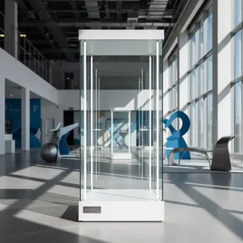 Аренда Витрина высокая белая в Delta Sirius — ART SPACE