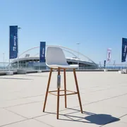 Аренда Стул барный белый Wood на арене «Фишт» — ART SPACE