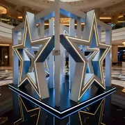 Аренда Фотозона на День Победы для фотосессии в казино «Сочи» — ART SPACE