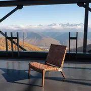 Аренда Кресло плетеное коричневое 20 345 на площадке Rosa Peak (2320м) — ART SPACE