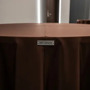 Аренда Скатерть круглая шоколадного цвета диаметр 2,3 м в Mantera Supreme — ART SPACE
