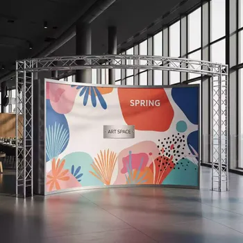 Аренда Стенд мобильный POP UP полукруглый 3х4 в ресторане «Voda» — ART SPACE