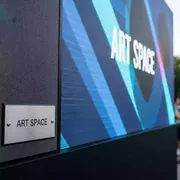 Аренда Светодиодный экран с шагом 10 мм в Alpha Sirius — ART SPACE