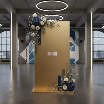 Аренда Стойка параллелепипед золотая в санатории «Октябрьский» — ART SPACE