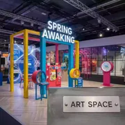Аренда Аттракцион Весенний будильник в ресторане «Voda» — ART SPACE