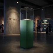 Аренда витрины Showcase Green в Сочи — ART SPACE