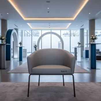 Аренда Полукресло Fendi экокожа Cayenne grey в Panorama by Mercure — ART SPACE