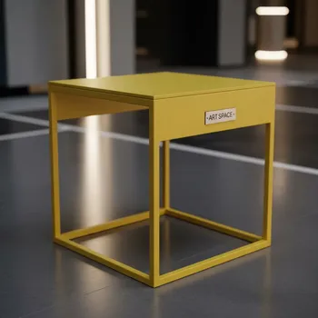 Аренда Табуретка Loft куб желтая в Гранд Отель Сочи — ART SPACE