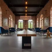 Аренда Скамьи деревянной Adjacencies в Сочи Парк Отеле — ART SPACE