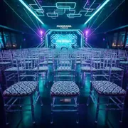 Аренда Подушка на стул Chiavari 3 см жаккард ромб в Panorama by Mercure — ART SPACE