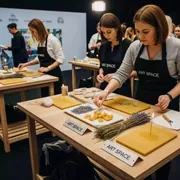 Аренда Мастер класс по экосвечам из вощины на арене «Фишт» — ART SPACE