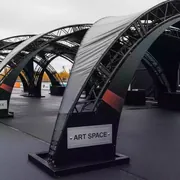 Аренда Шатер арочный из ферм черный 8х6 на Сочи Автодроме — ART SPACE