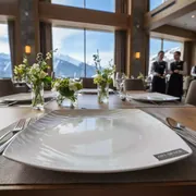 Аренда Блюдо Chan Wave квадратное 250 мм в Rixos Krasnaya Polyana — ART SPACE