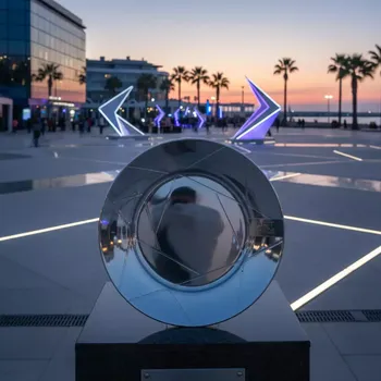 Аренда Тарелка Геометрия серебро на территории Морпорта Сочи — ART SPACE