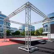 Аренда Граунд арочный 6х8 м для подиума в Red Arena — ART SPACE