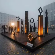 Аренда Знаки предков на Медальной площади — ART SPACE