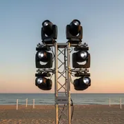 Аренда Комплект света 8 Концерт макси на пляже «Ривьера» — ART SPACE