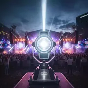 Аренда Зенитный прожектор Weinas SC в Omega Sirius — ART SPACE