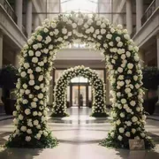 Аренда Арки из белых роз и зелени в Courtyard by Marriott Sochi — ART SPACE