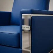 Аренда Стул Хит серебряный каркас синий кожзам в City Park Hotel Sochi — ART SPACE