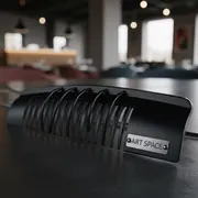 Аренда Пружина пластиковая черная 10 мм в ресторане «Плакучая Ива» — ART SPACE