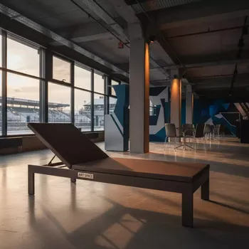 Аренда Шезлонг Monaco коричневый на Сочи Автодроме — ART SPACE