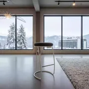 Аренда Стул барный Лонки белые ножки в Radisson Blu Resort & Congress Centre — ART SPACE