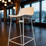 Аренда Стул барный Linfy White в ресторане «Сыроварня» — ART SPACE
