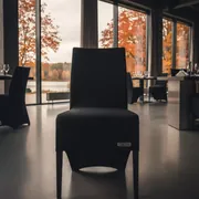 Аренда Чехол для стула черный в ресторане «Voda» — ART SPACE