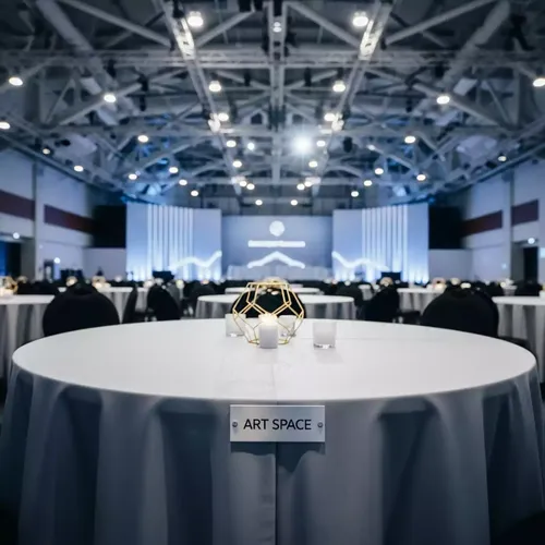Аренда Скатерти круглые диаметр 2,7 м в ОКЦ «Галактика» — ART SPACE