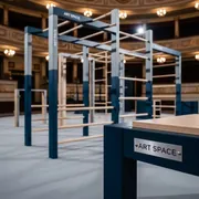 Аренда Полоса препятствий командная тропа в Зимнем театре — ART SPACE